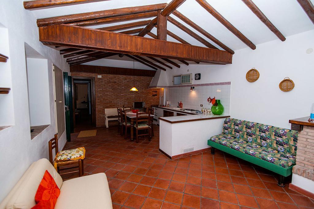 Casa Vacanze Etna Piedimonte Etneo Room photo