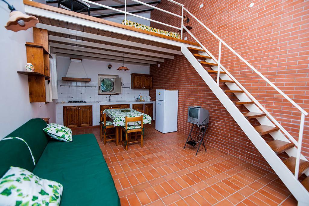 Casa Vacanze Etna Piedimonte Etneo Room photo